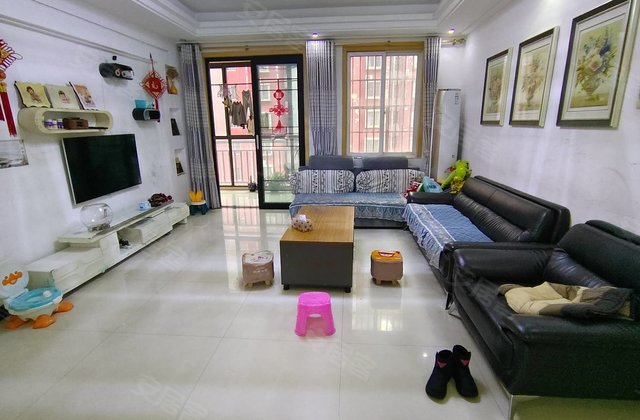 恒大四季花城4室2厅137㎡45万二手房图片