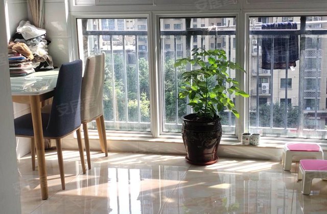 阳光城市南和园1室2厅72.78㎡75.8万二手房图片