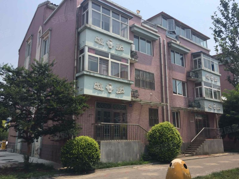 卧龙潭庄园,禄源道13号