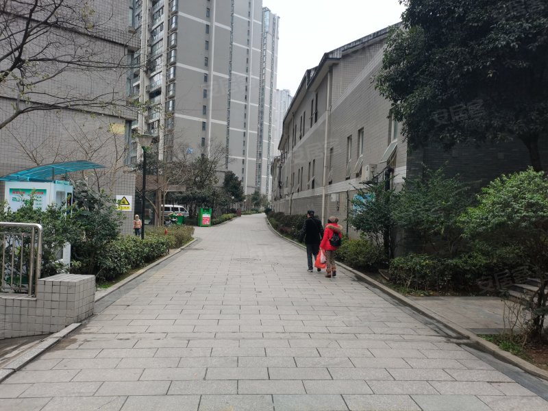 金阳世纪城龙锦苑