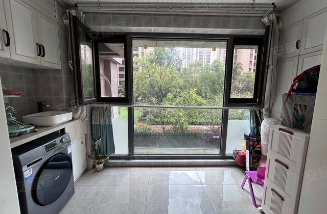 华润橡树湾二期3室2厅115㎡126万二手房图片