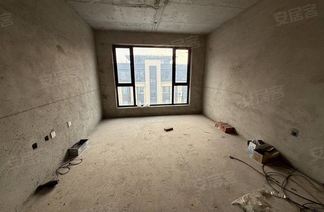 佳泰东山悦景3室2厅82㎡63.8万二手房图片