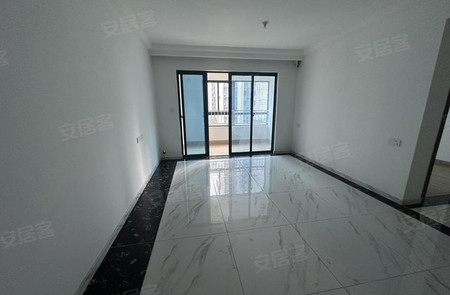 淮南碧桂园3室2厅125㎡70万二手房图片