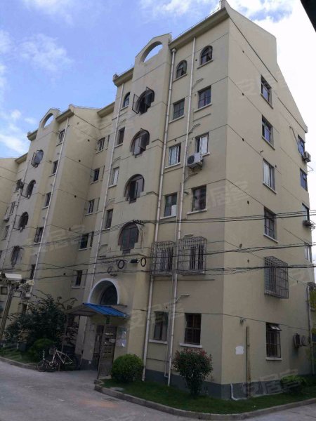 富岩路335弄小区