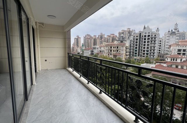 客天下威尼斯5室2厅163㎡89万二手房图片