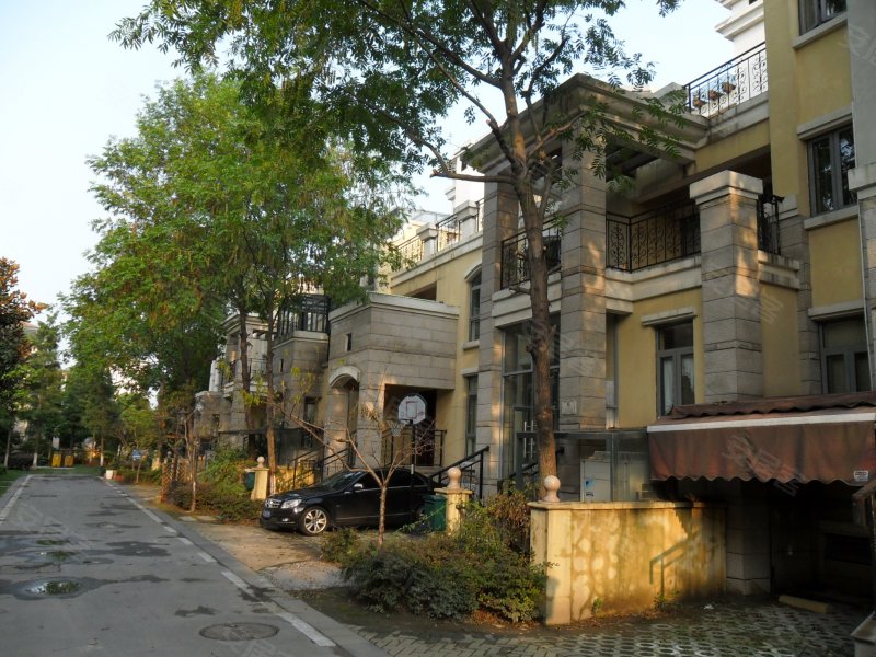 中海半岛华府(南区别墅)