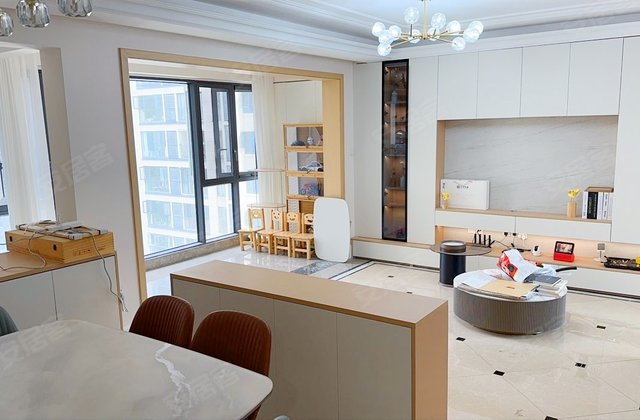 青秀2046曲水流园|花冠路3室2厅2卫115.00平方 