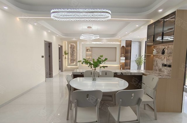 瀚林府邸4室2厅131.97㎡71.8万二手房图片