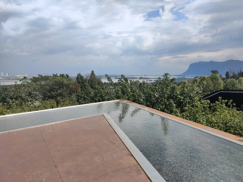 阳光城滇池半山