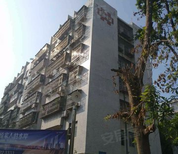 上林苑 商品房 医疗配套成熟 满五 刚需小三居 有电梯