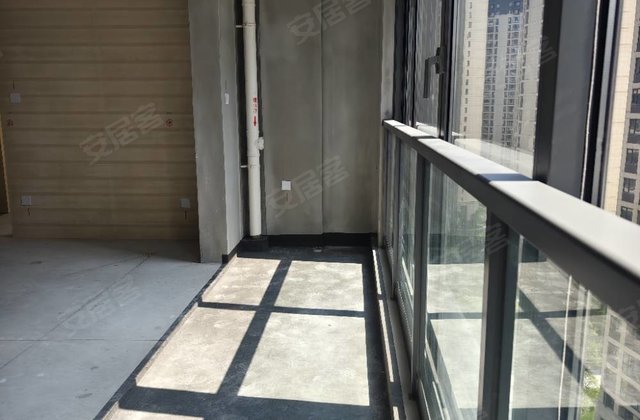 东厦滨江上品3室2厅110㎡200万二手房图片