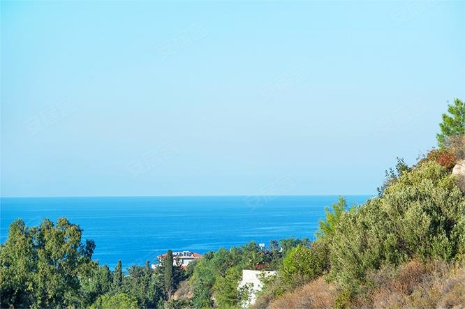 塞浦路斯约¥165万4 床钥匙就绪别墅二手房公寓图片