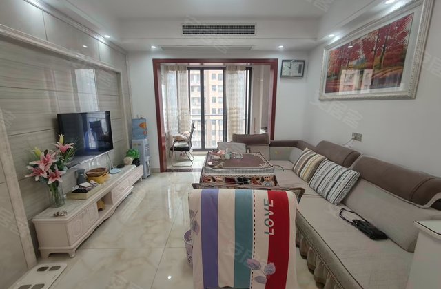 御景中央3室2厅81.3㎡48.8万二手房图片