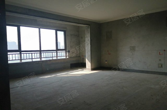 建业世和府4室2厅210㎡223万二手房图片