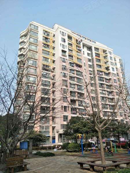 世博家园十三街坊 