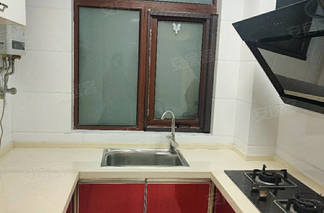 华泰豪庭3室2厅101.2㎡92万二手房图片