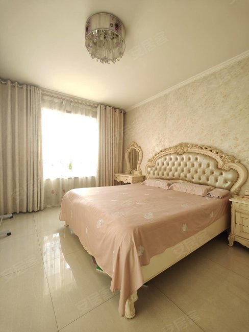 景悦城市名家3室2厅1卫120㎡南北50万