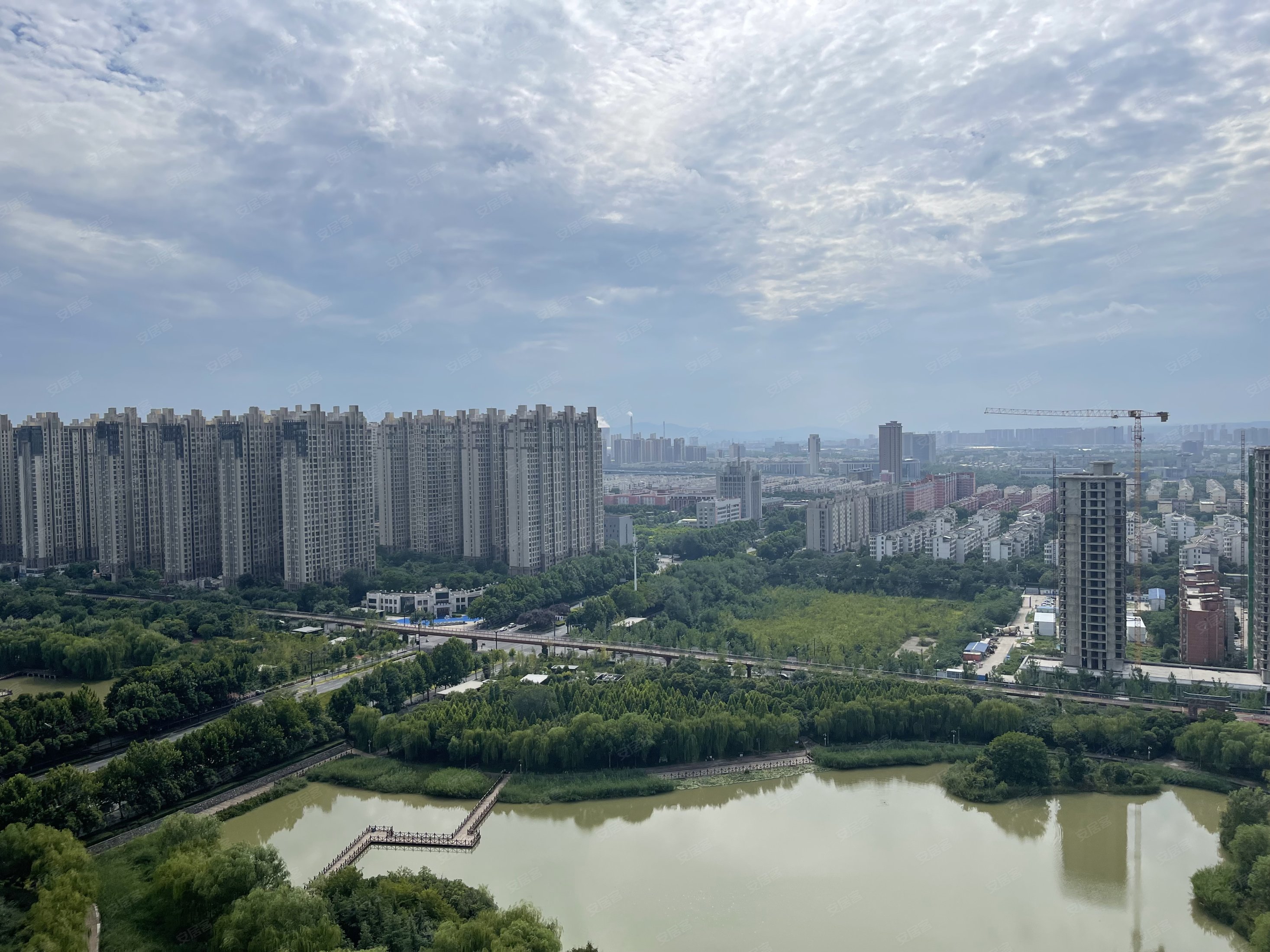 洛阳房产网>洛阳二手房>洛龙二手房>泉舜财富中心二手房>紫金风景线