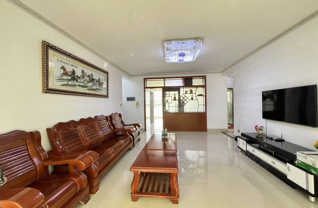 粼江花园5室2厅147㎡29.8万二手房图片