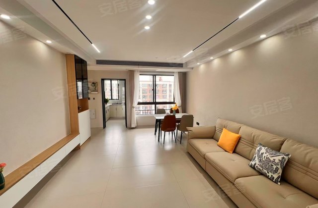 海云间小区3室2厅91㎡70万二手房图片