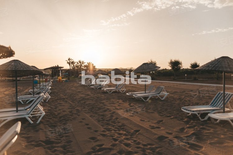塞浦路斯约¥54万巴夫拉海滩度假村二手房公寓图片