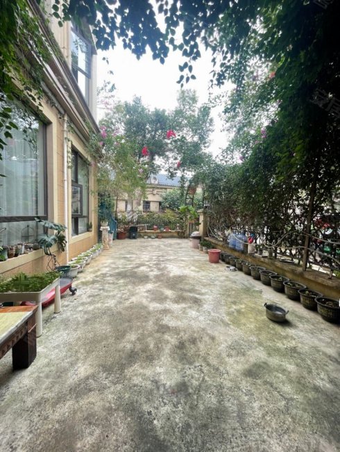 恒大华府建发磐龙府边套一楼 200平前后花园洋房5房