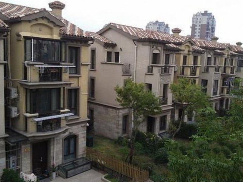 布鲁斯小镇(一期别墅)