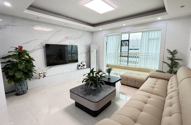 在水一方(滨江西路)4室2厅169.24㎡46.8万二手房图片