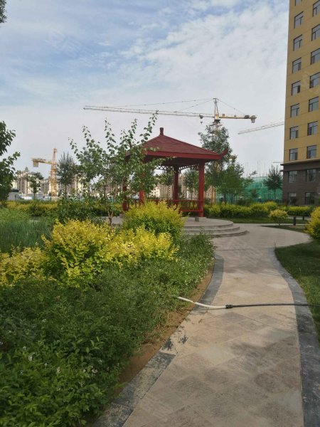 天鹅湖小镇东区,虹桥南街,近大连东路-银川天鹅湖小镇东区二手房,租房