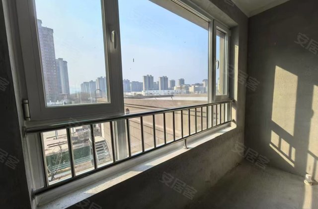 山水御境3室2厅124.36㎡69.3万二手房图片