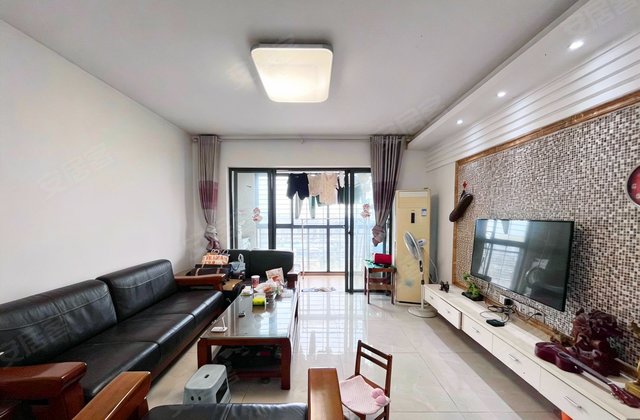 锦地翰城(二期)3室2厅128.46㎡115万二手房图片