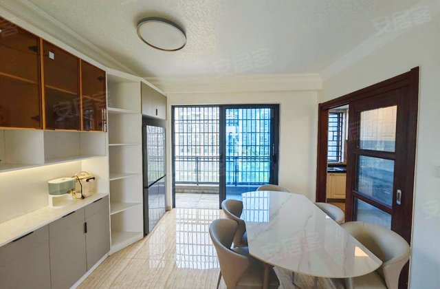 碧桂园剑桥郡3室2厅115.38㎡178万二手房图片