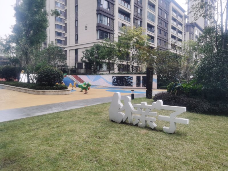 新城金科桃李郡