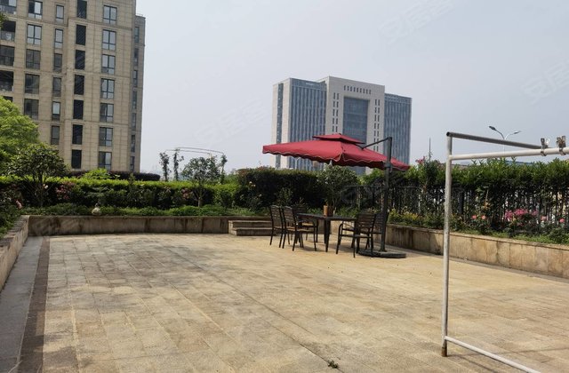 玉兰广场蕙兰园