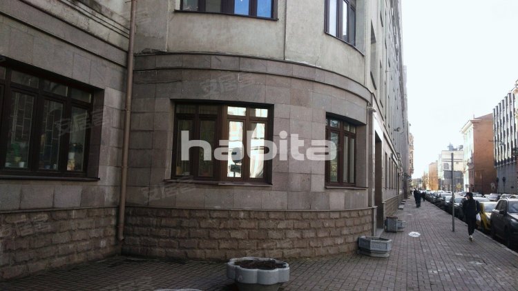 俄罗斯约¥82万位于圣彼得堡市中心的公寓二手房公寓图片