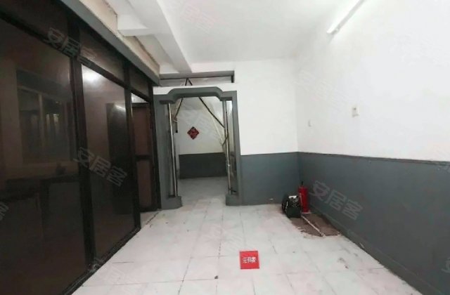 园岭新村简单装修,税少，看房随时，欢迎咨询，价格有惊喜