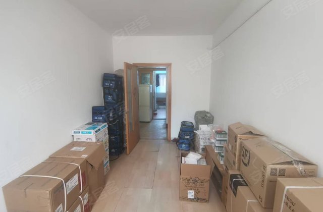 白山小区3室0厅63.36㎡45万二手房图片