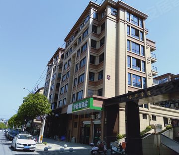 学府金座