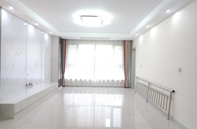 御隆庭苑3室2厅110㎡36万二手房图片