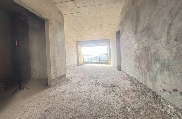霸王花水岸4室2厅130㎡49万二手房图片