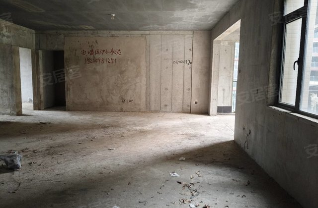 金盘世界城4室2厅171.79㎡90万二手房图片