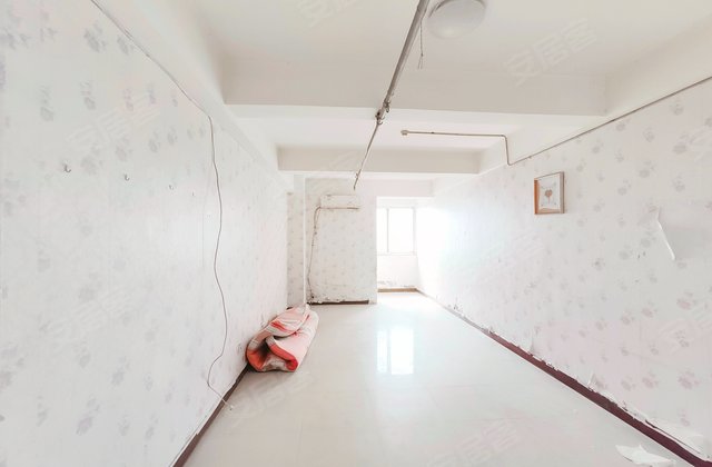 鸿森大厦1室0厅50.14㎡12.3万二手房图片