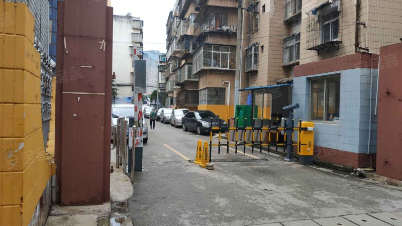 江岸小区曦江里