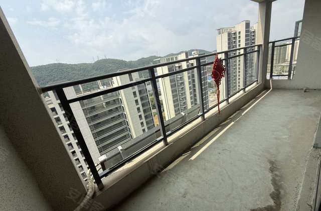 黄石下陆万达广场3室2厅106㎡40万二手房图片