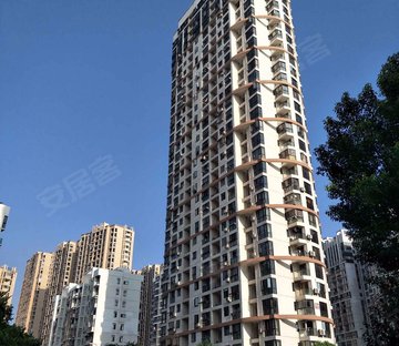 名流人和天地,成熟社区,精装三房,户型方正,采光好