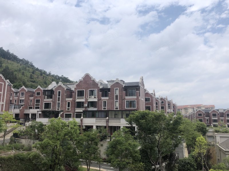 融侨观邸(别墅),厦蓉高速,近金鸡路-龙岩融侨观邸(别墅)二手房,租房