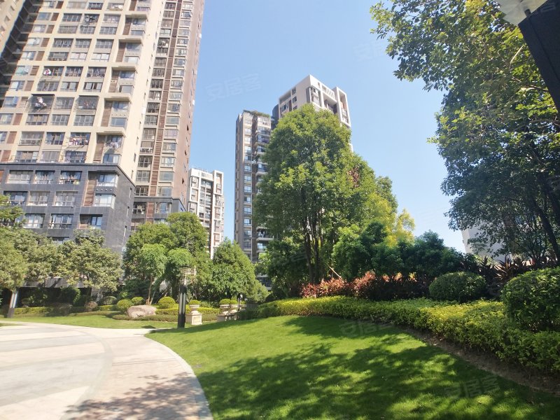 中天金海岸四期天骄苑(别墅)