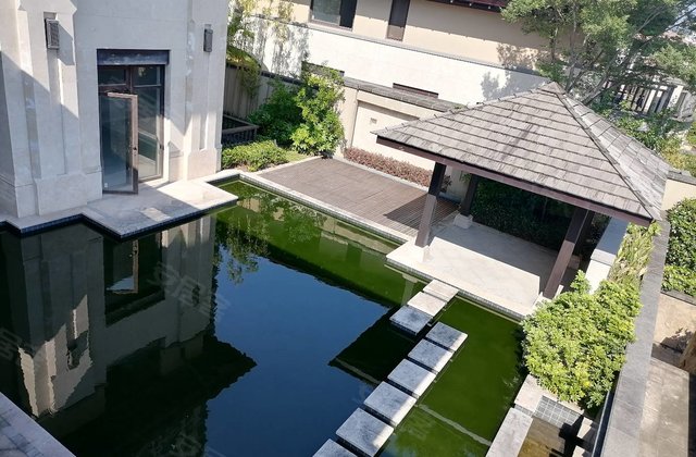 绿谷庄园(别墅)5室2厅4卫320㎡南北1880万