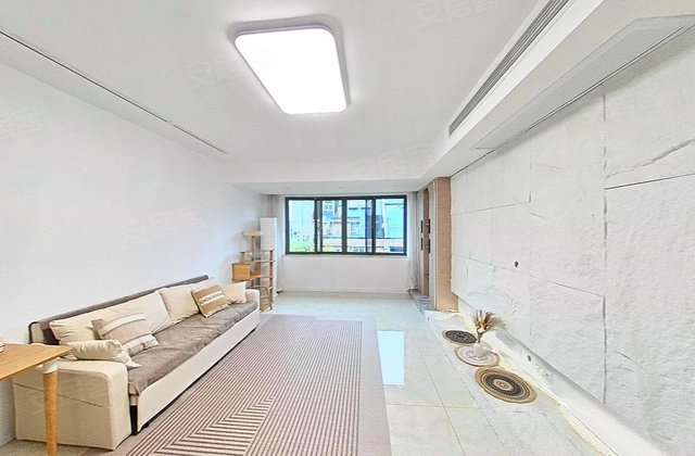 昌里都市庭院4室2厅128.76㎡778万二手房图片