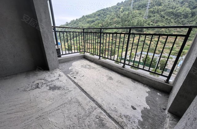 溶江学府3室2厅103㎡32万二手房图片